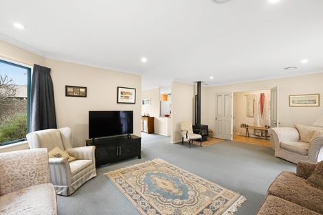 Photo of property in 74 Ayrshire Drive, Grandview Heights, Hamilton, 3200