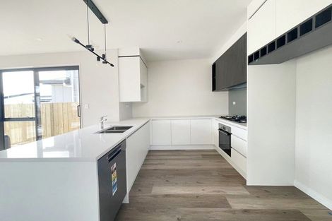 Photo of property in 20 Pohewa Road, Silverdale, 0932