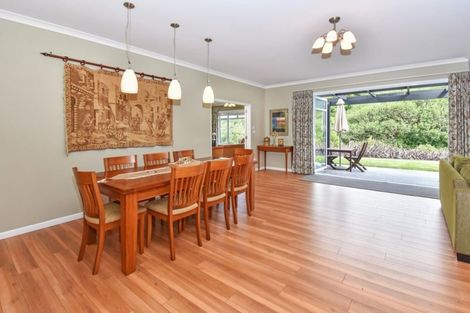 Photo of property in 10 Marwan Crescent, The Gardens, Auckland, 2105