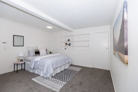 Photo of property in 16 City View Grove, Harbour View, Lower Hutt, 5010