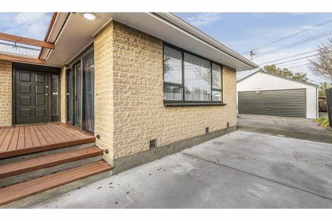 Photo of property in 25 Stackhouse Avenue, Bishopdale, Christchurch, 8053