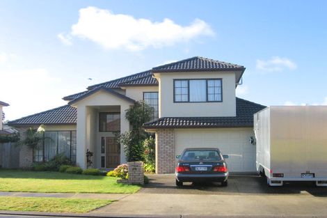 Photo of property in 22 Carousel Crescent, East Tamaki Heights, Auckland, 2016