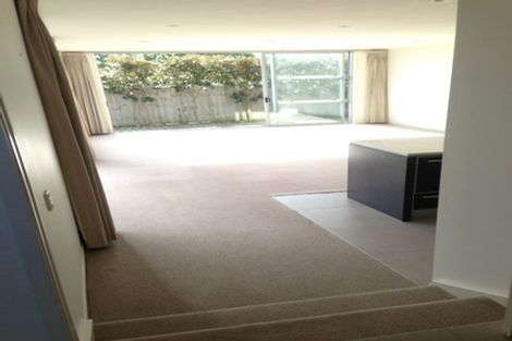 Photo of property in 715a Beach Road, Browns Bay, Auckland, 0630