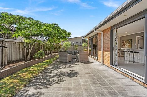 Photo of property in 11 Kihi Place, Ruakaka, 0116