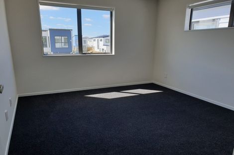 Photo of property in 77 Bellbird Street, Papakura, 2110