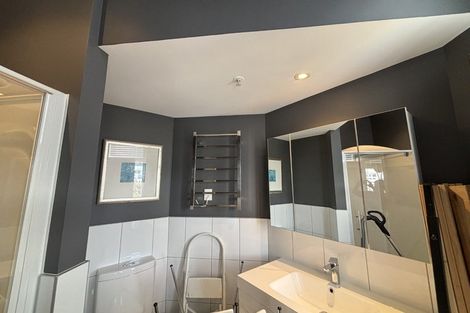 Photo of property in The Villas, 6/33 Hobson Street, Thorndon, Wellington, 6011