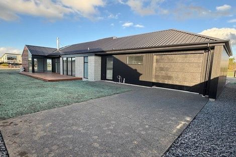 Photo of property in 2 Dynes Road, Rolleston, 7615