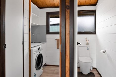 Photo of property in 27 Nikau Street, Inglewood, 4330