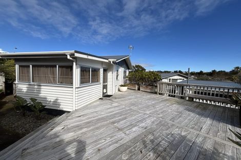 Photo of property in 40 Cumberland Street, Merrilands, New Plymouth, 4312