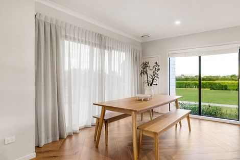 Photo of property in 99 Peake Road, Cambridge, 3493