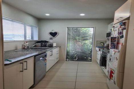 Photo of property in 34a Erlestoke Crescent, Churton Park, Wellington, 6037