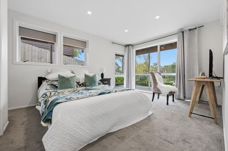 Photo of property in 7a Sailfish Drive, West Harbour, Auckland, 0618