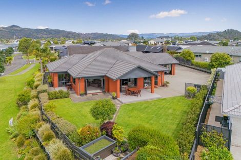 Photo of property in 6 Roseberry Place, Whitianga, 3510
