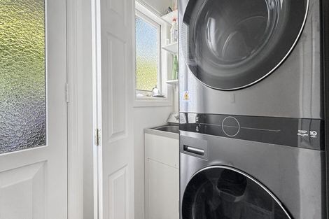 Photo of property in 67 St Marys Road, Saint Marys Bay, Auckland, 1011