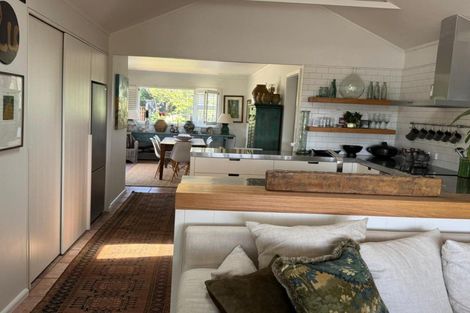 Photo of property in 42 Pipi Street, Te Awanga, 4102