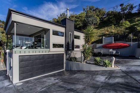 Photo of property in 103 Mount Pleasant Road, Mount Pleasant, Christchurch, 8081