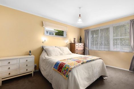 Photo of property in 57 Raroa Terrace, Tawa, Wellington, 5028