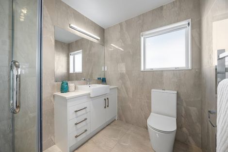 Photo of property in 8 Ballinabreen Road, Flat Bush, Auckland, 2019
