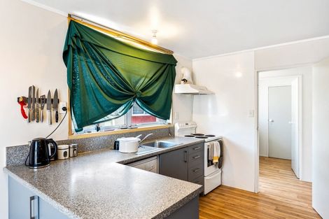 Photo of property in 18 Shakespeare Avenue, Trentham, Upper Hutt, 5018