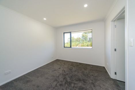 Photo of property in 1 Rangeview Drive, Kelvin Grove, Palmerston North, 4414