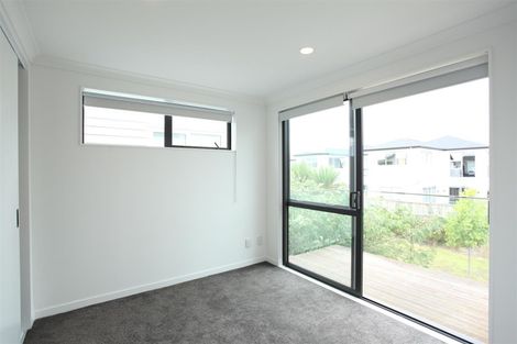 Photo of property in 8 Blackbird Lane, Hobsonville, Auckland, 0616