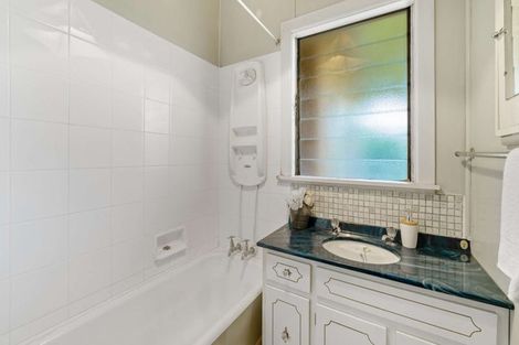 Photo of property in 211 Stout Street, Mangapapa, Gisborne, 4010