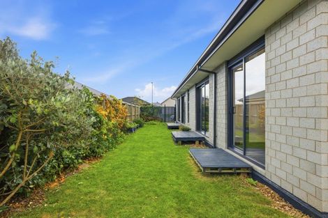 Photo of property in 25 Chris Drive, Rolleston, 7614