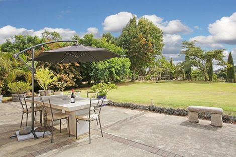 Photo of property in 2 Raukawa Grove, Waiuku, 2123