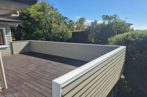 Photo of property in 124 Whangaparaoa Road, Red Beach, 0932