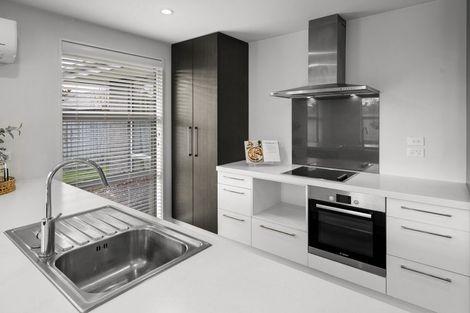 Photo of property in 10 Shale Court, Rolleston, 7614