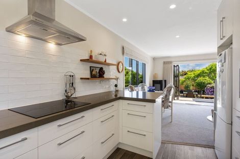 Photo of property in 2b Camden Road, Sandringham, Auckland, 1025