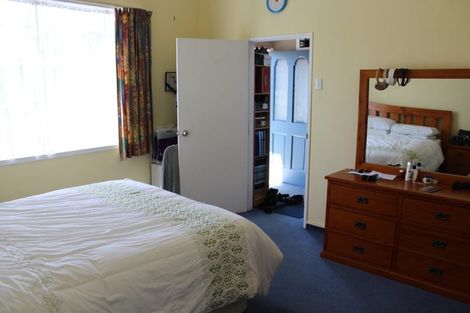 Photo of property in 18 Wesley Street, South Dunedin, Dunedin, 9012