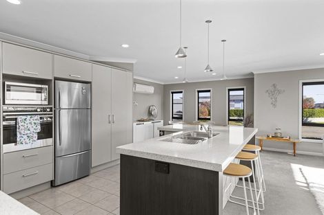 Photo of property in 2 Brancaster Place, Cambridge, 3434