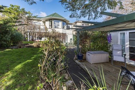 Photo of property in 34 Cavendish Square, Strathmore Park, Wellington, 6022