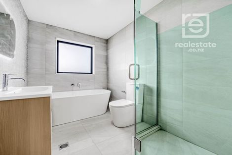 Photo of property in 16b Anglers Way, Wattle Downs, Auckland, 2102