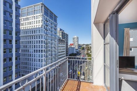 Photo of property in Atrium Towers, 8e/154 The Terrace, Wellington Central, Wellington, 6011