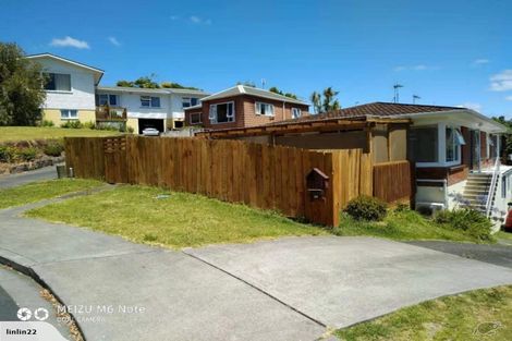 Photo of property in 1/22 Wykeham Place, Glenfield, Auckland, 0629