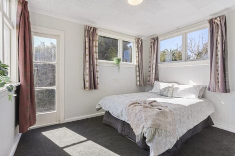 Photo of property in 29 Stalkers Road, Woodend Beach, Woodend, 7691