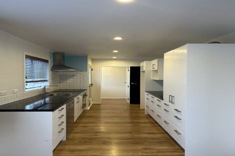 Photo of property in 5 Colorado Grove, Brooklyn, Wellington, 6021