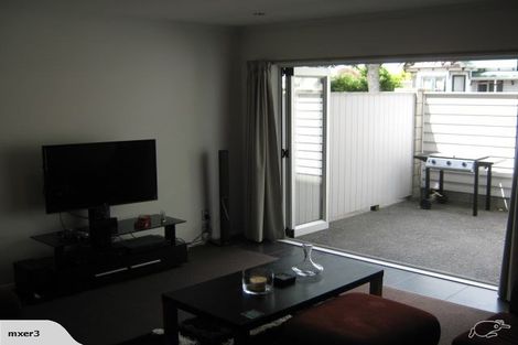 Photo of property in 1a Charlemont Street, Whitiora, Hamilton, 3200