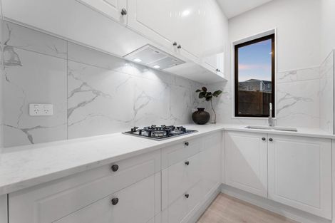 Photo of property in 3 Kate Duncan Drive, Swanson, Auckland, 0614