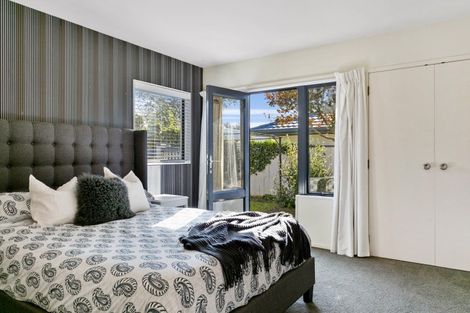 Photo of property in 7 Ngamotu Road, Taupo, 3330