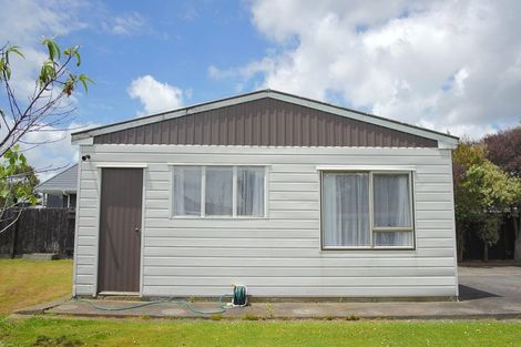 Photo of property in 3 Apollo Parade, Milson, Palmerston North, 4414