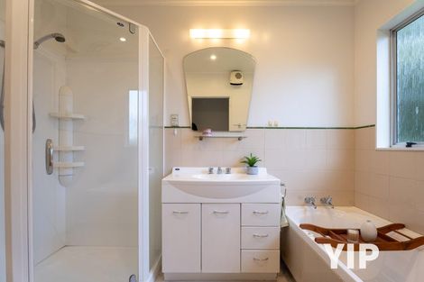 Photo of property in 70 Chesterton Street, Johnsonville, Wellington, 6037