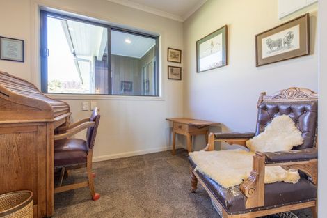 Photo of property in 11 Apatu Place, Waipukurau, 4200