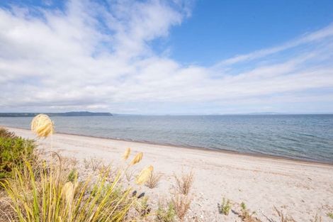 Photo of property in 50 Mahuta Road, Waitahanui, Taupo, 3378