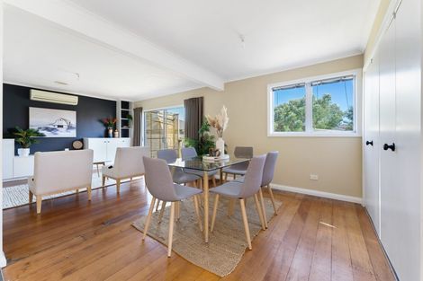 Photo of property in 52 Wallace Place, Westown, New Plymouth, 4310