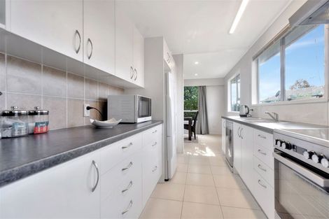 Photo of property in 118a Pooks Road, Ranui, Auckland, 0612