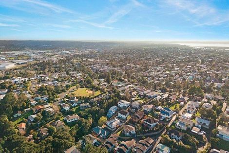 Photo of property in 11 Western View Court, Sunnyvale, Auckland, 0612