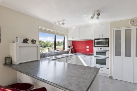 Photo of property in 28 Brandon Street, Otaki, 5512